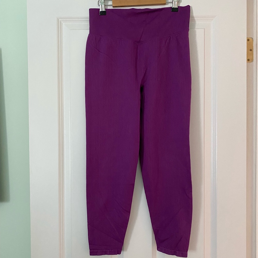 PINK Purple Leggings